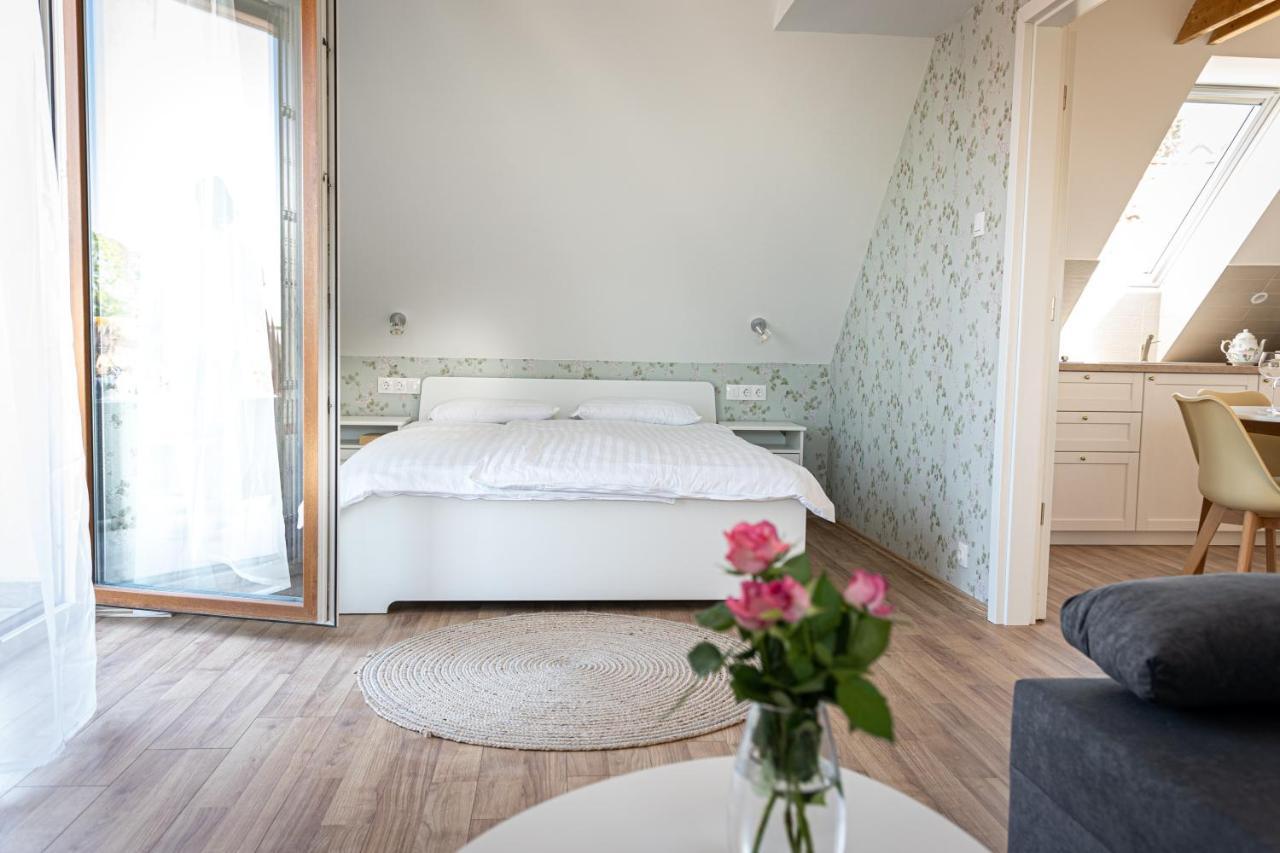 Apartmán Szigligeti Mandula Kert Vendeghaz Exteriér fotografie