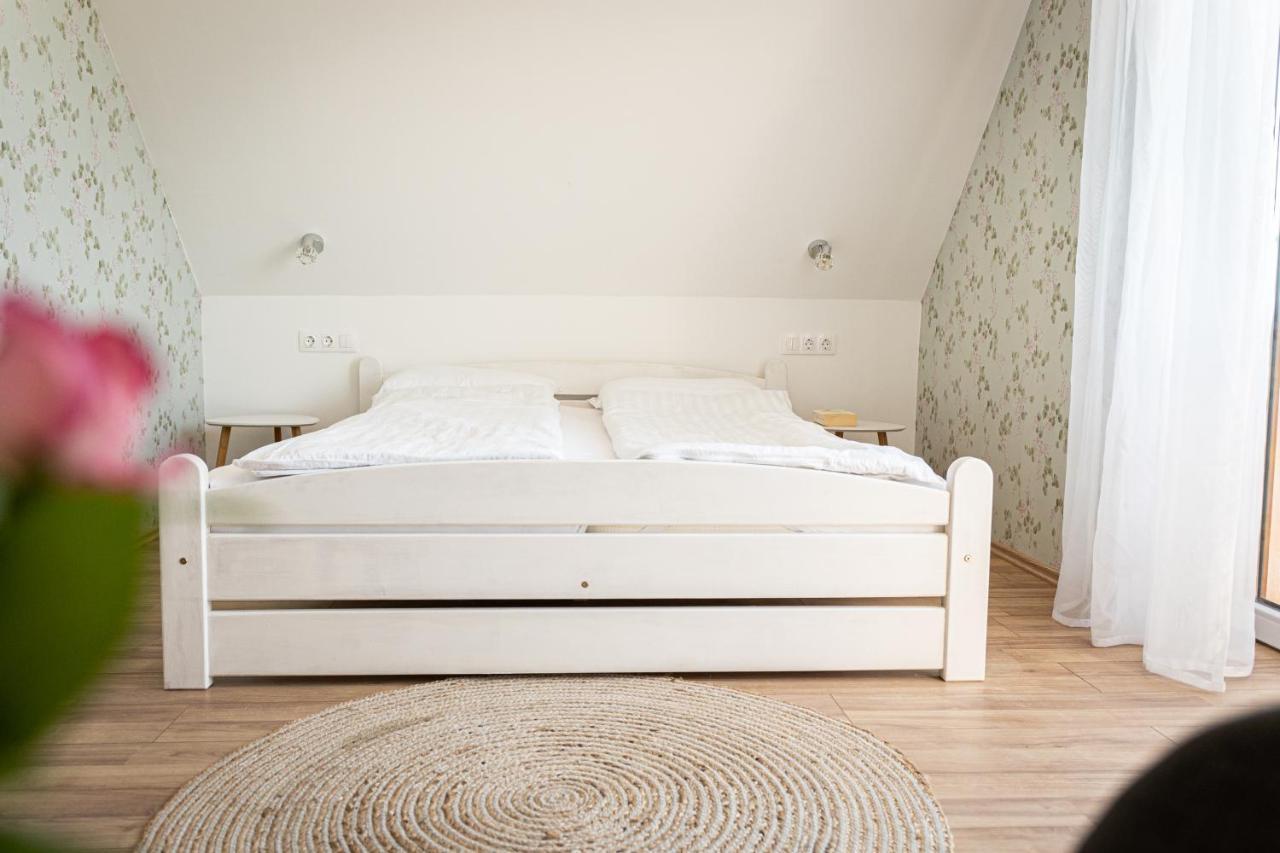 Apartmán Szigligeti Mandula Kert Vendeghaz Exteriér fotografie