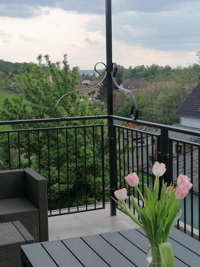 Apartmán Szigligeti Mandula Kert Vendeghaz Exteriér fotografie